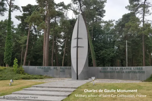 During the Second World War, which French leader appealed to its people to rally in support of the Resistance?